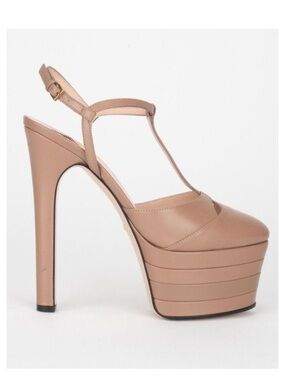 Gucci Taupe Leather Heels Size EU 37.5 Excellent Condition With Box